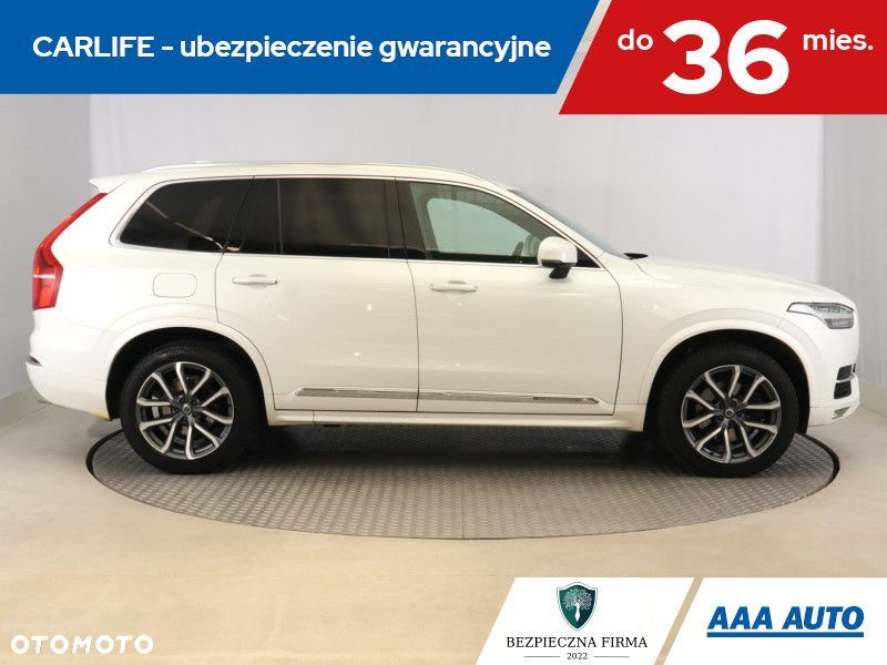 Volvo XC 90 - 8