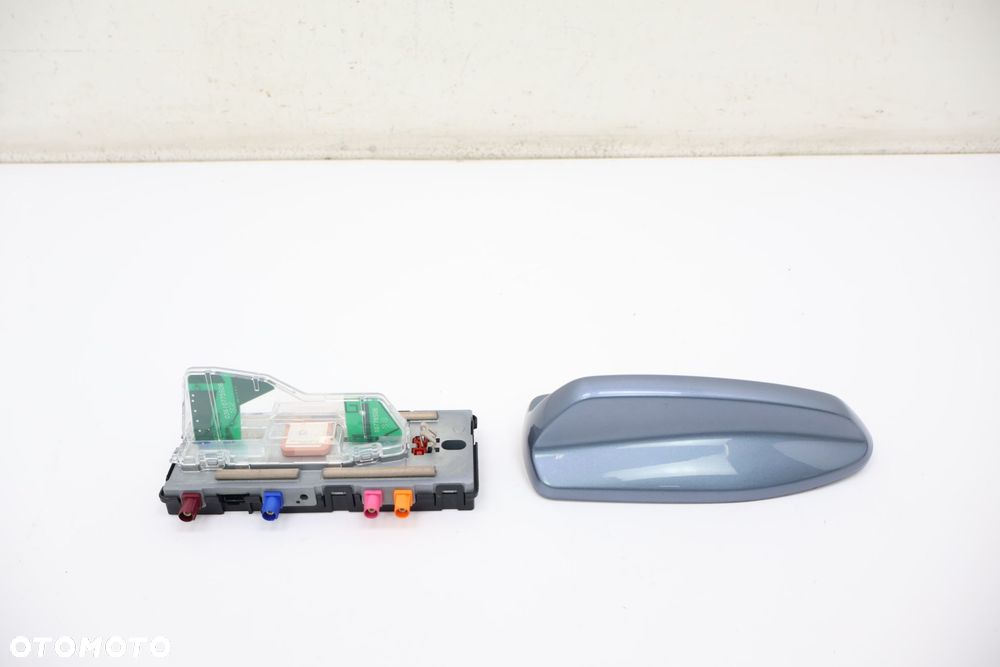 VOLVO XC60 II PŁETWA ANTENA DACHOWA 721 39839932, 31438104 - 1