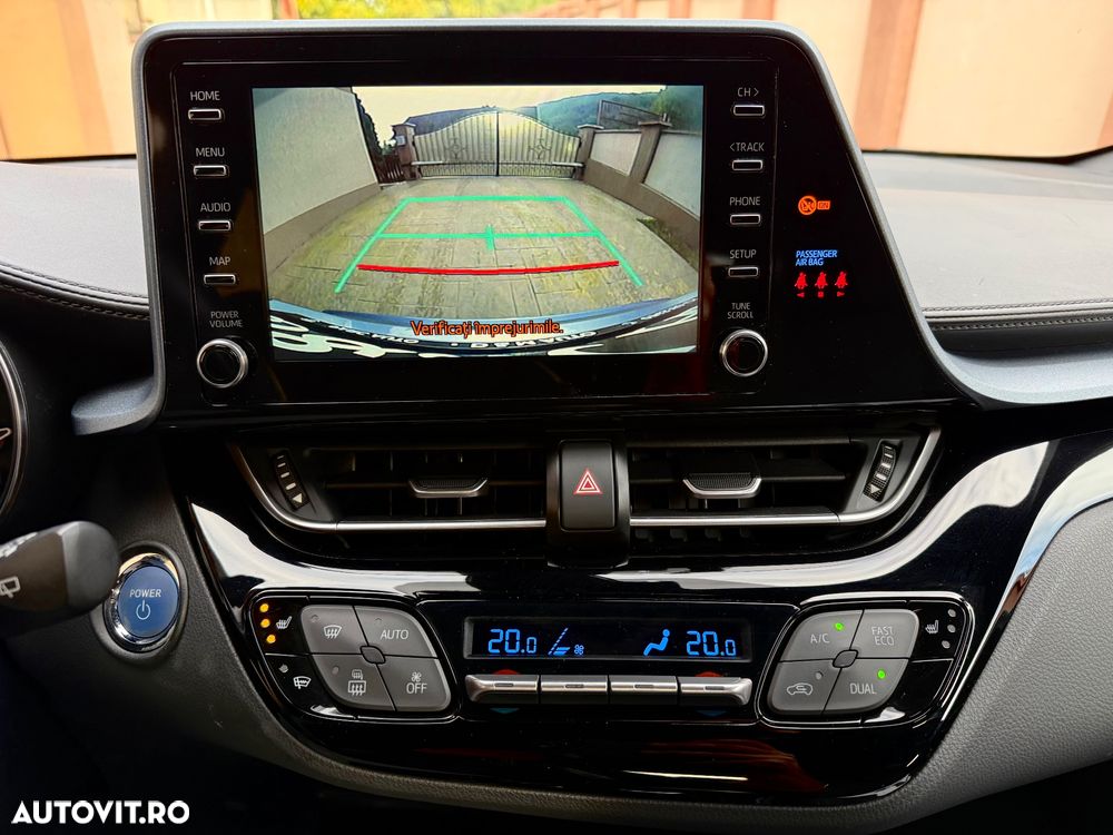 Toyota C-HR - 14