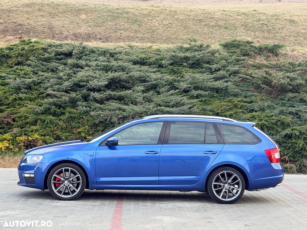 Skoda Octavia 2.0 TDI (Green tec) DSG RS - 10