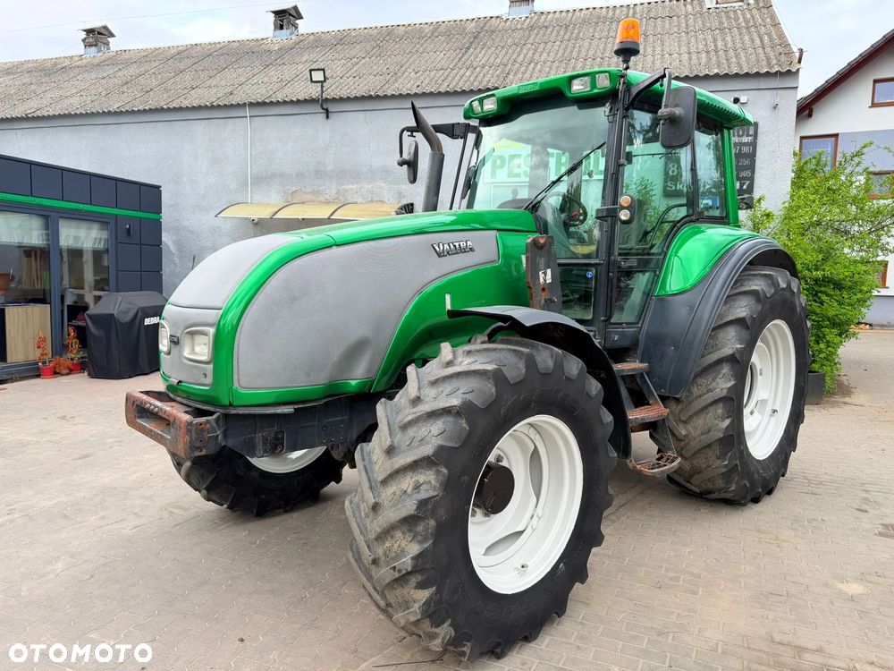 Valtra T 120 - 2