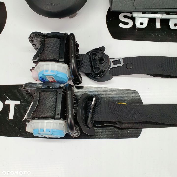 MERCEDES A KLASA W176 LIFT DESKA ROZDZIELCZA KONSOLA KOKPIT PULPIT PODUSZKI AIRBAG AIR BAG PASY KIT SET - 9