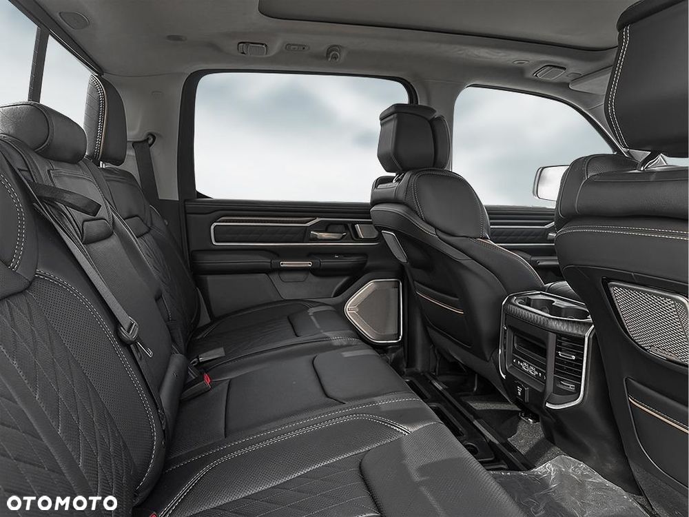 RAM 1500 Tungsten - 23