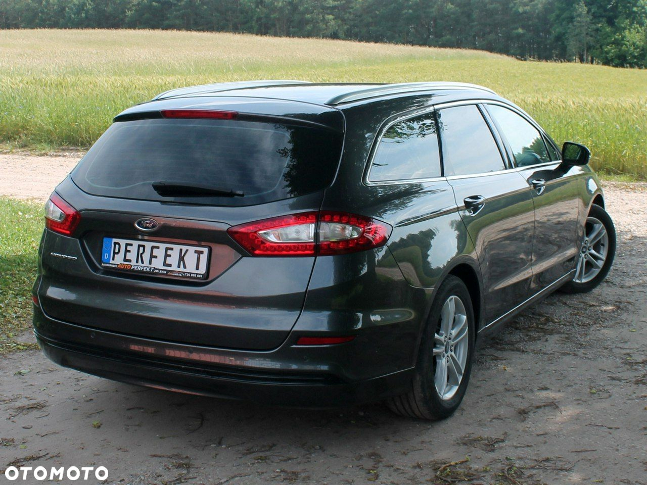 Ford Mondeo - 23