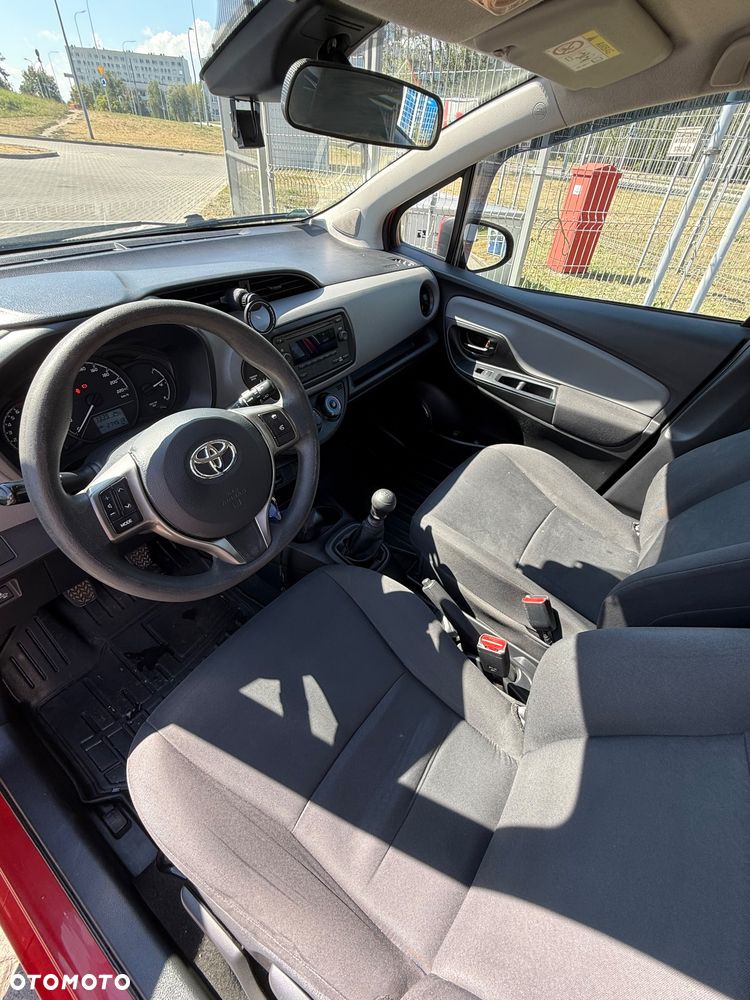 Toyota Yaris 1.5 Active - 8