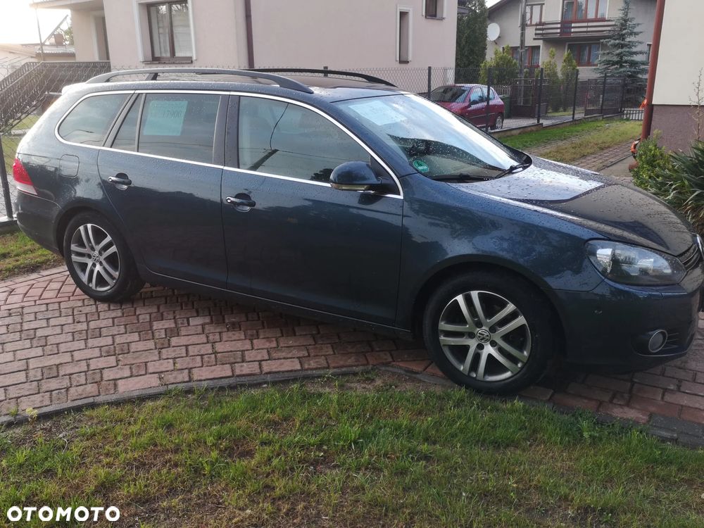 Volkswagen Golf 1.6 TDI DPF Highline - 14