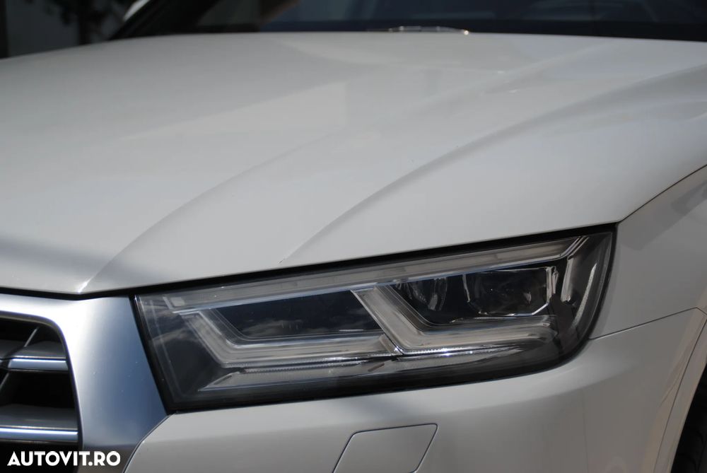 Audi Q5 40 TDI quattro S tronic sport - 26