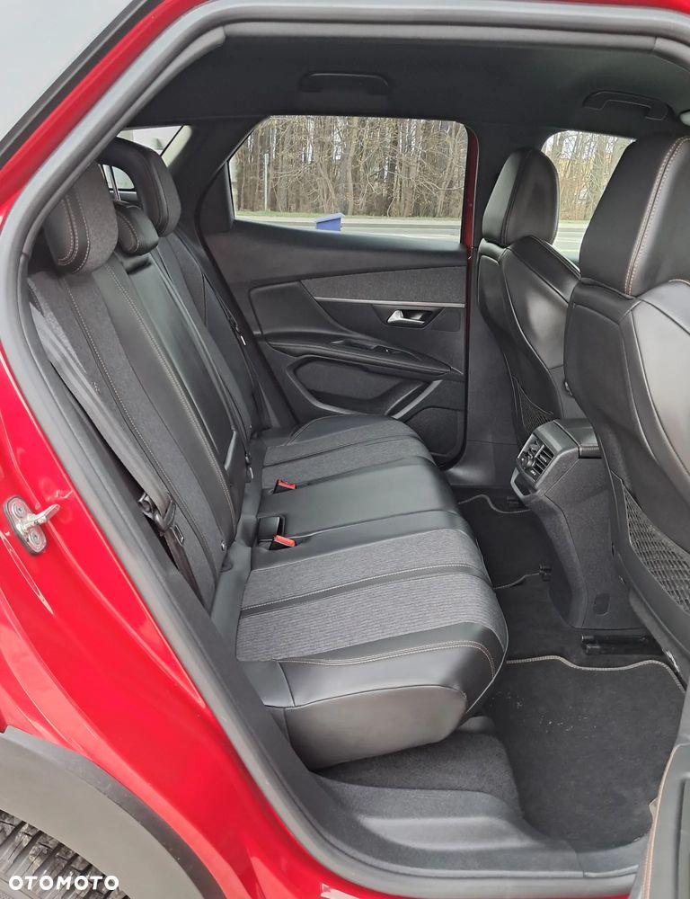 Peugeot 3008 BlueHDi 130 Stop & Start EAT8 GT Pack - 11