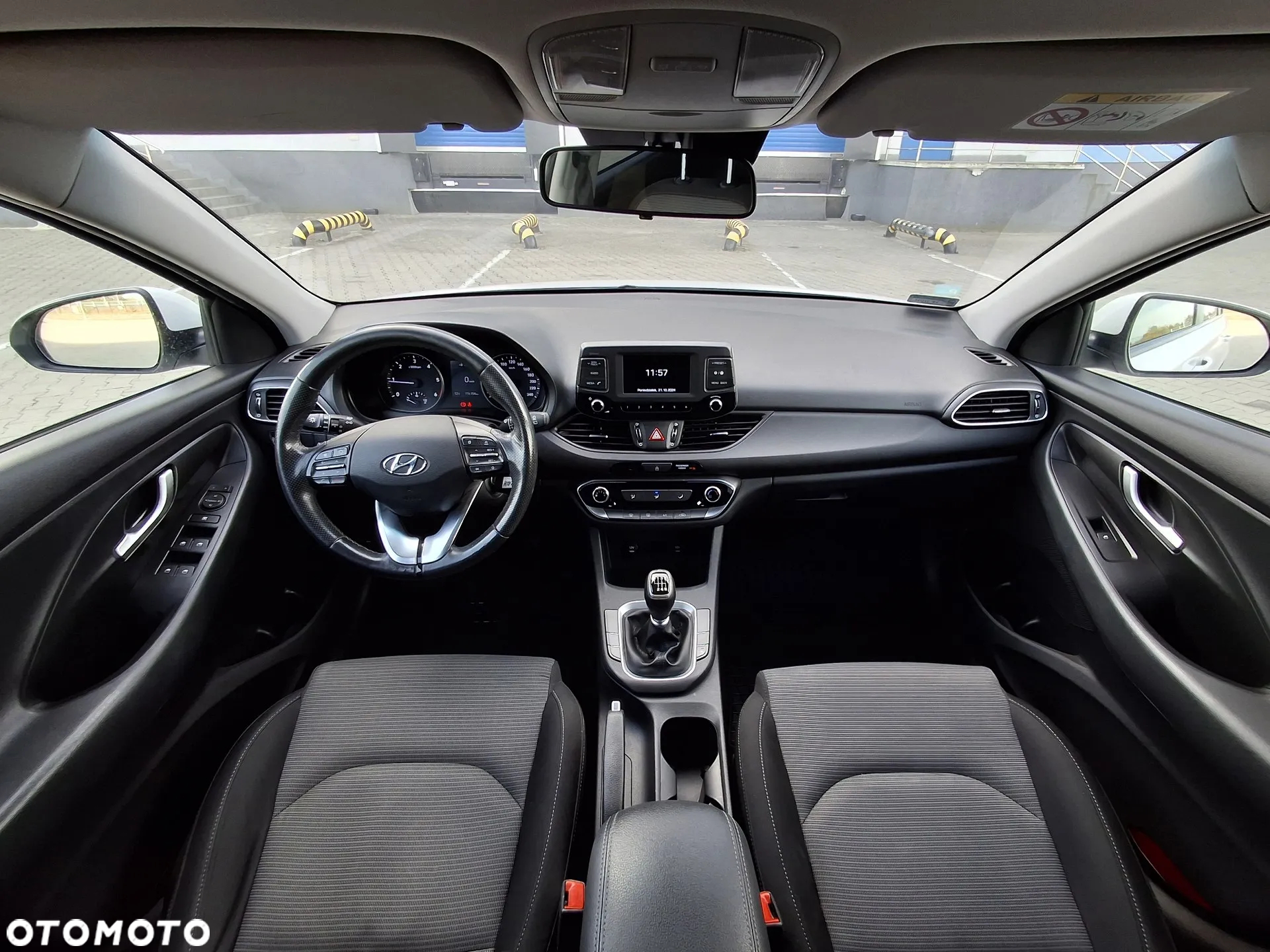 Hyundai i30 1.6 D Classic + - 10