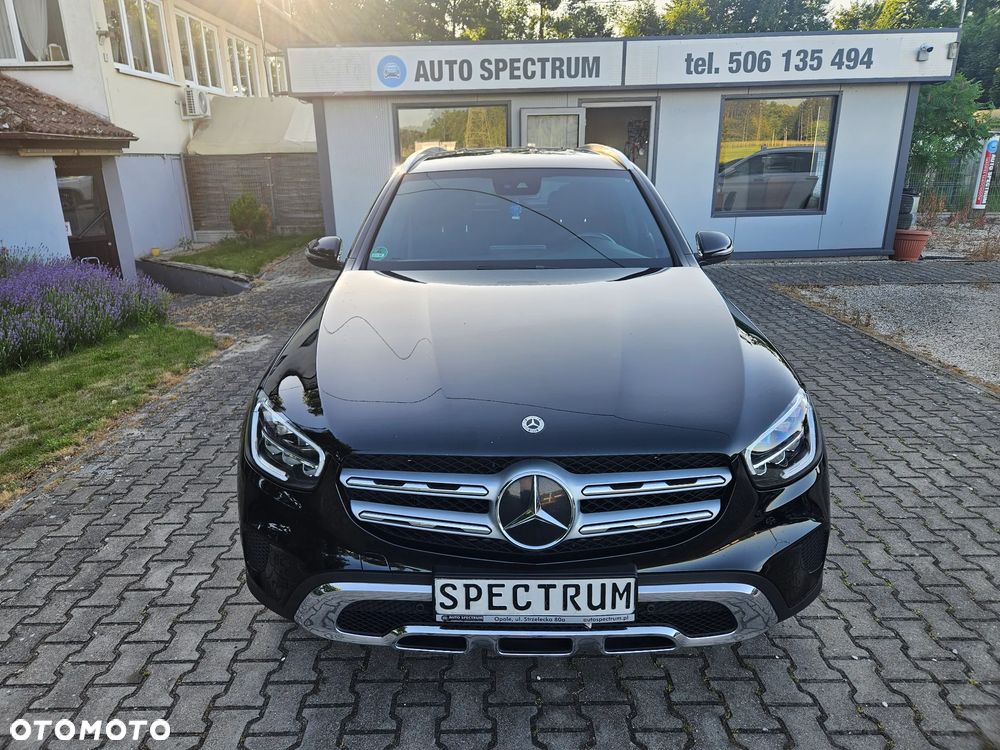 Mercedes-Benz GLC 300 e 4-Matic - 2