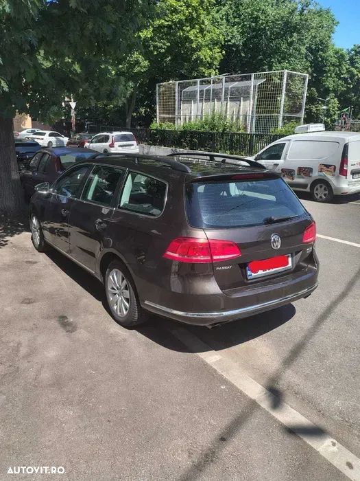 Volkswagen Passat - 2