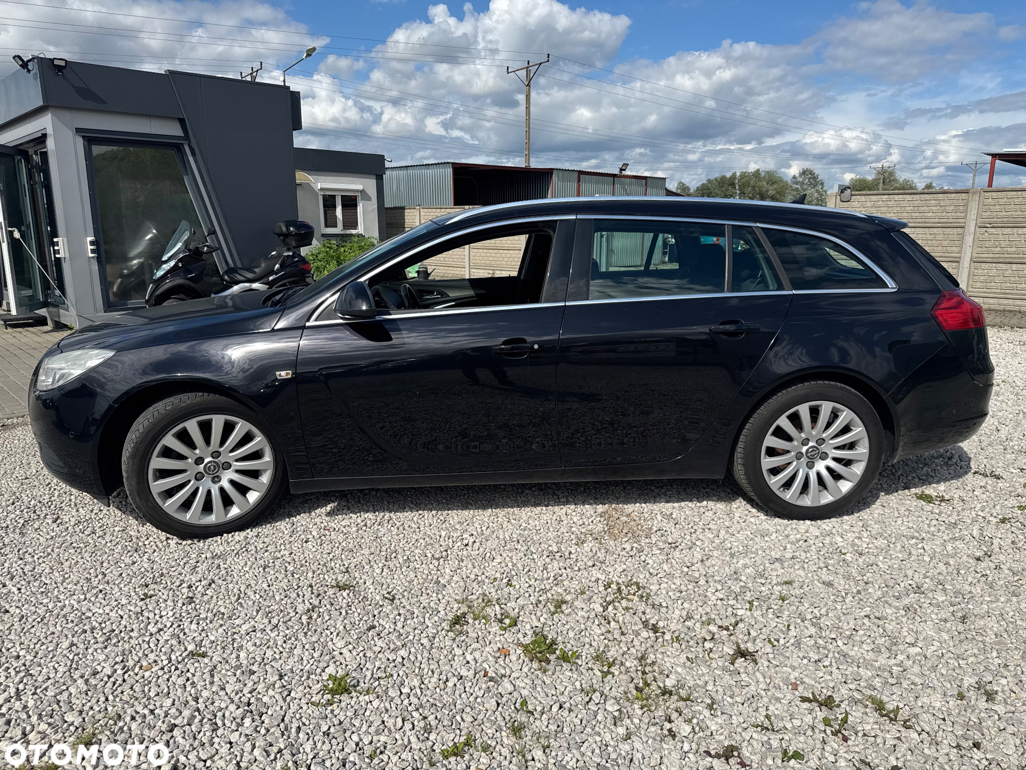 Opel Insignia 1.8 Elegance - 11