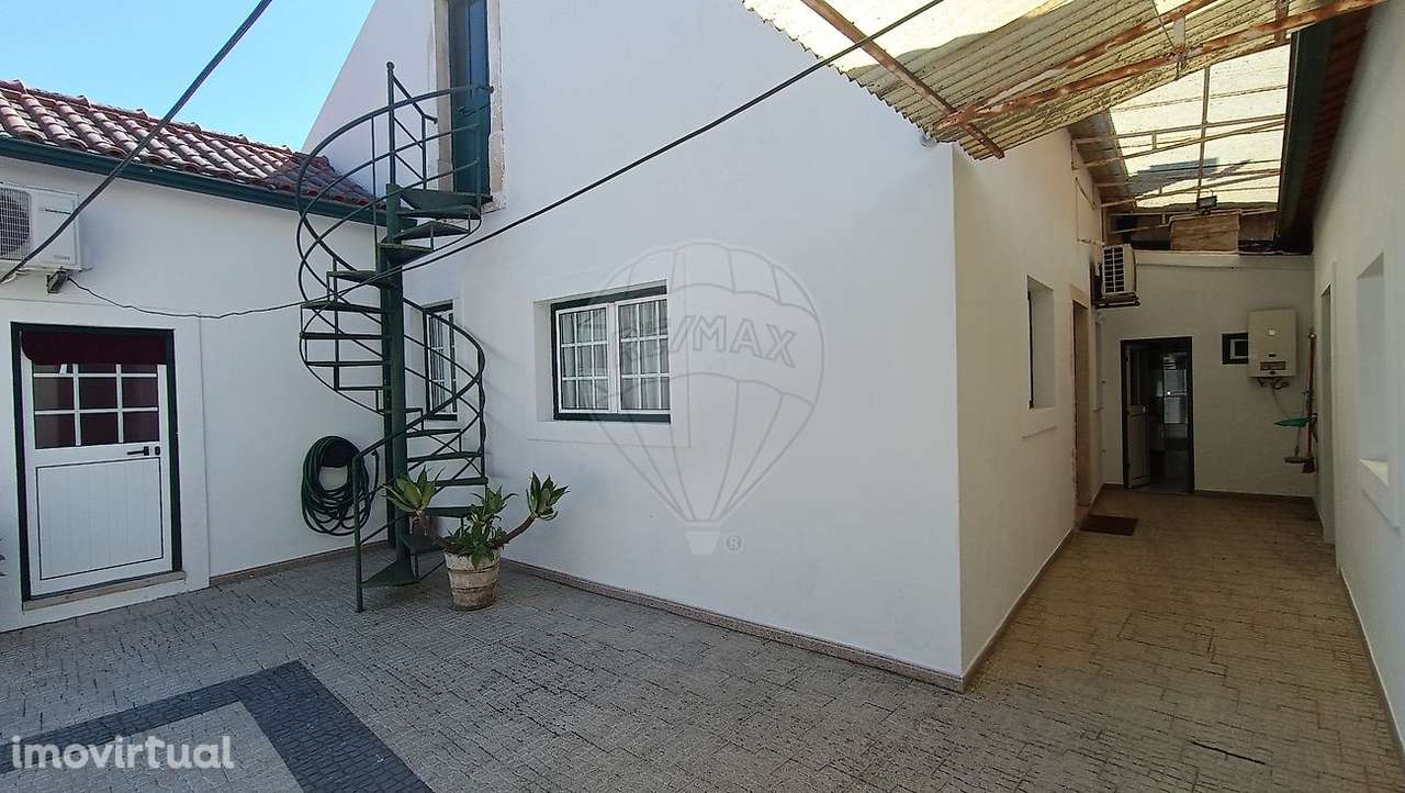 Moradia T2 para arrendamento - Grande imagem: 2/18