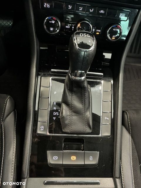 Skoda Superb 2.0 TDI DSG Ambition - 21