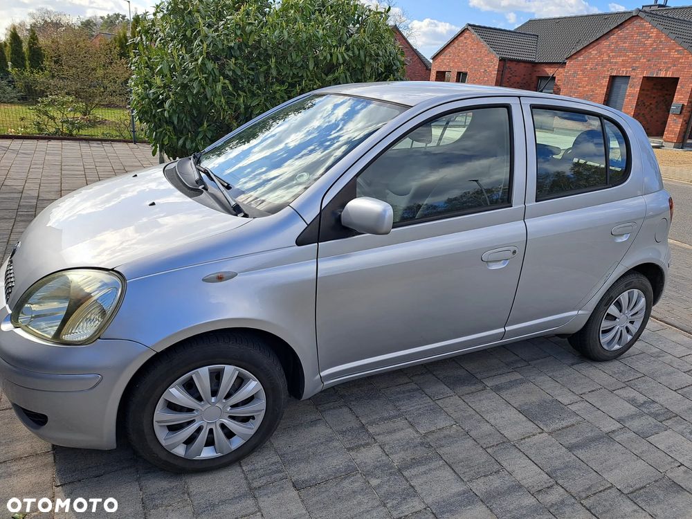 Toyota Yaris 1.3 - 1