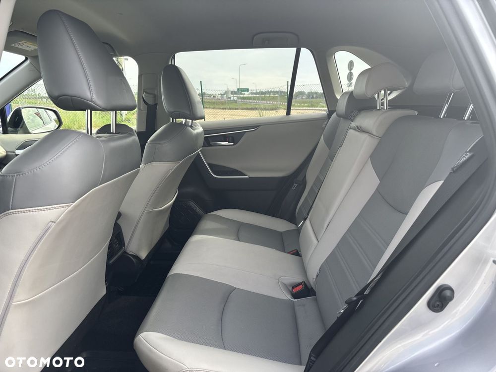 Toyota RAV4 2.5 Hybrid Executive 4x2 - 13