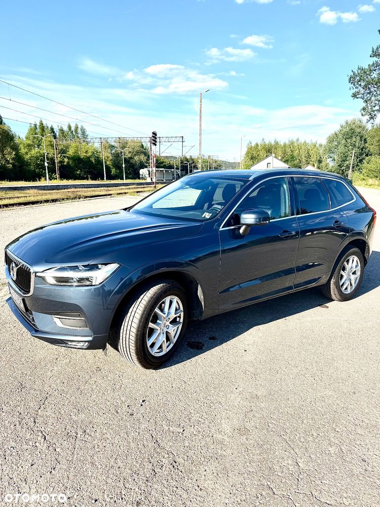 Volvo XC 60 T5 AWD Momentum Pro - 2