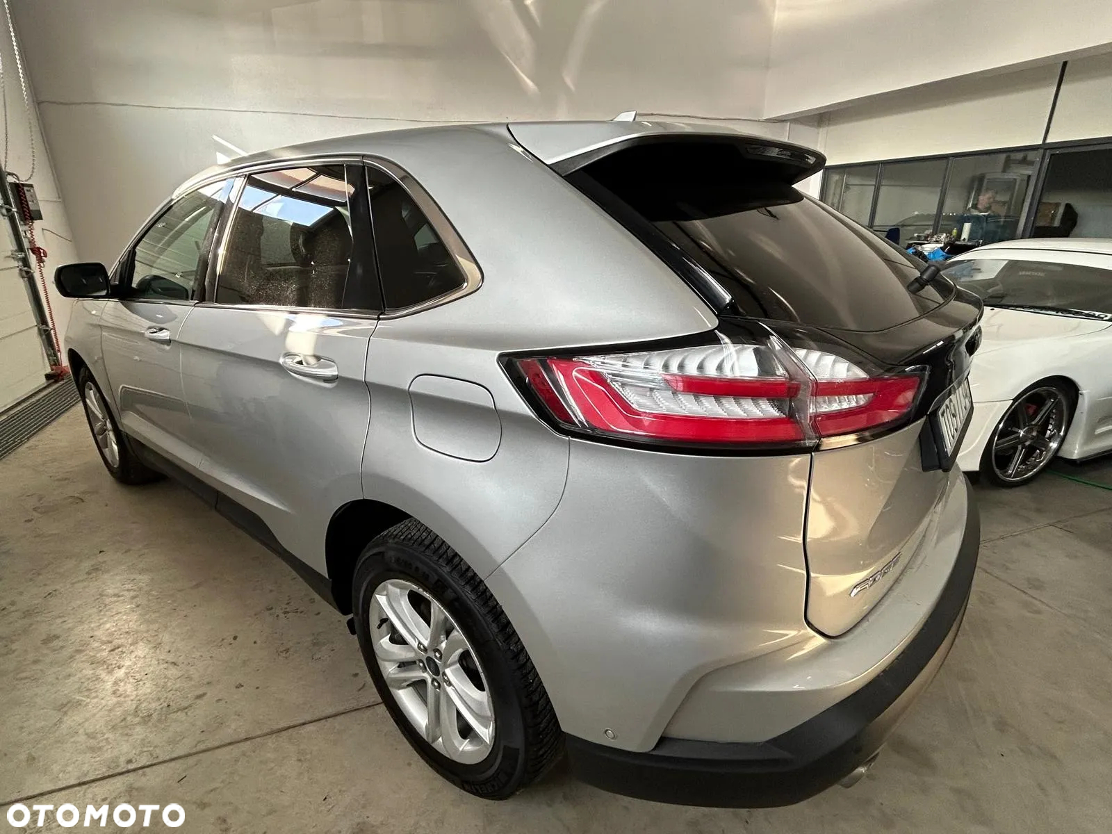 Ford Edge - 12
