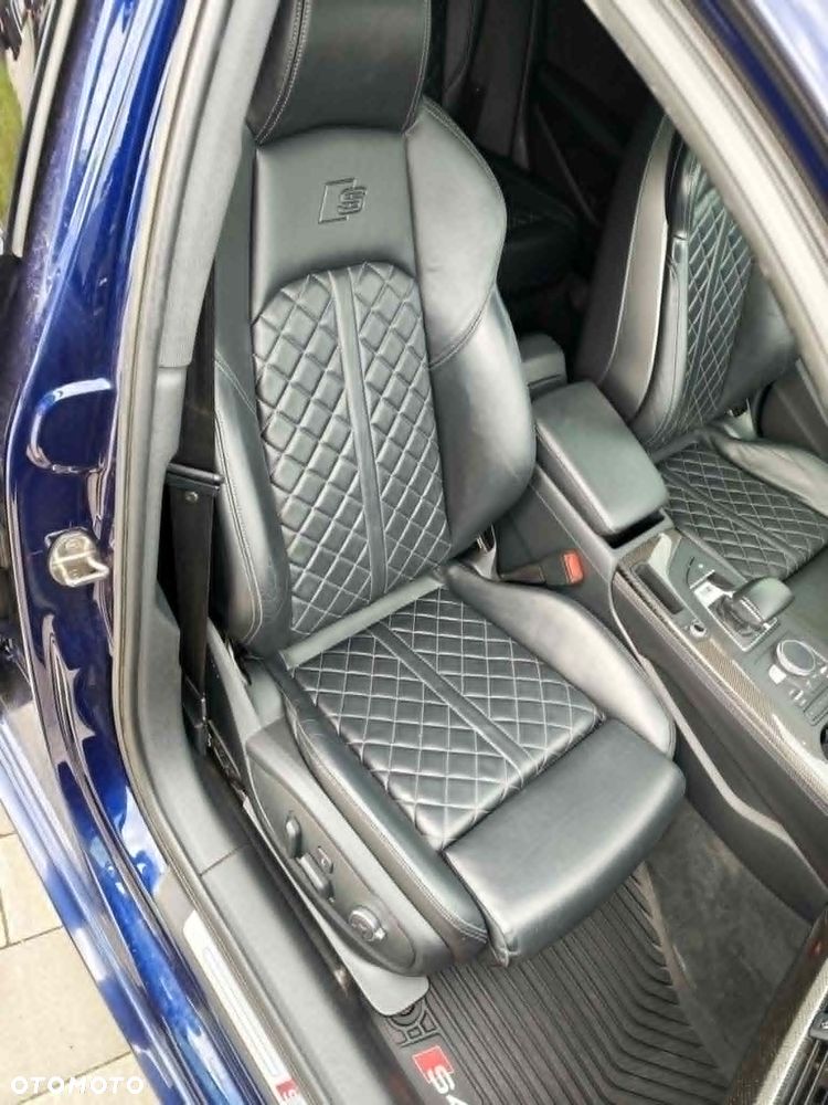 Audi S4 Limousine - 15