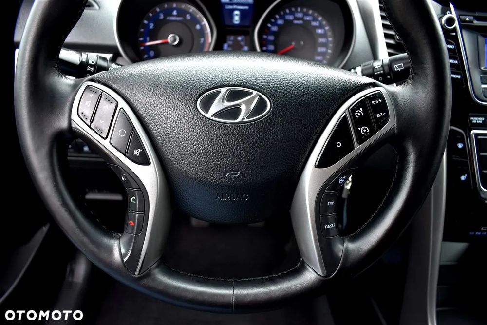 Hyundai i30 1.4 Trend - 34