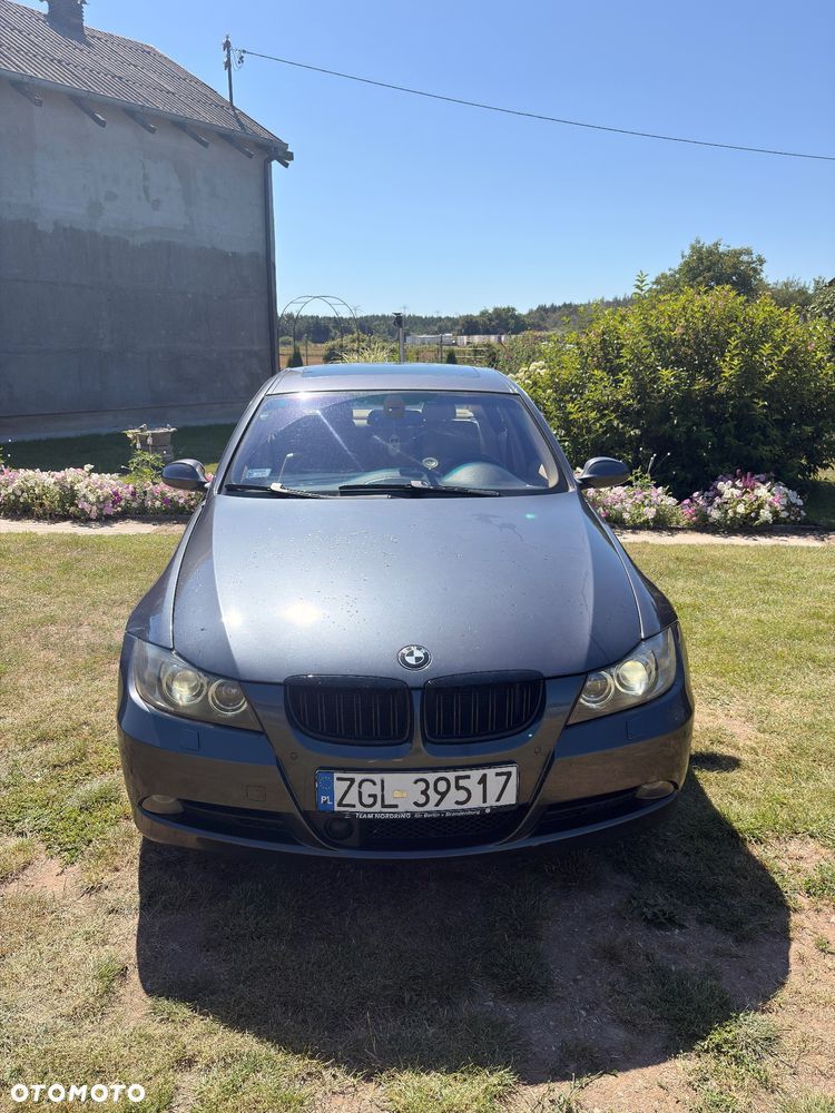 BMW Seria 3 - 1