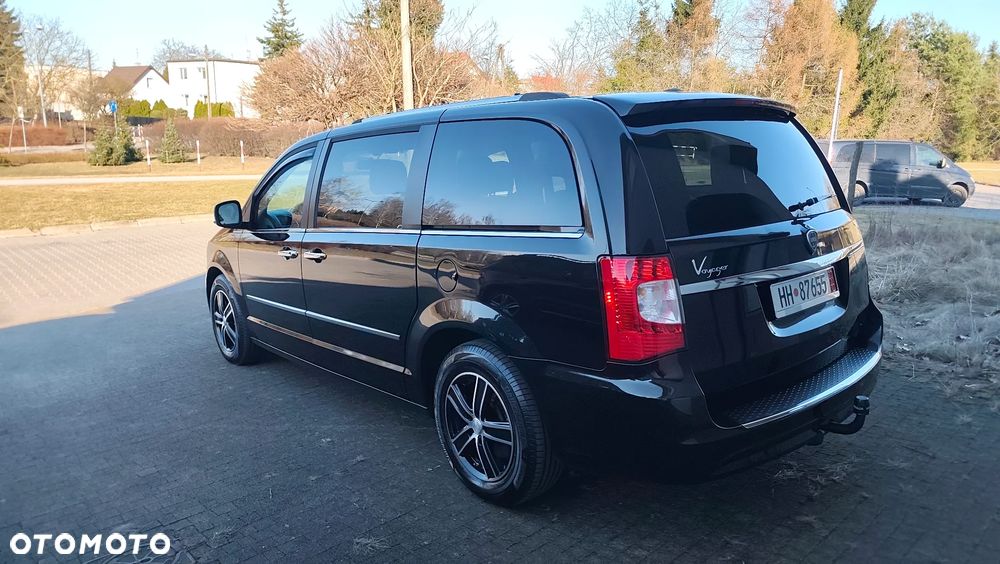 Lancia Voyager 2.8 Multijet 16v Platinum - 18