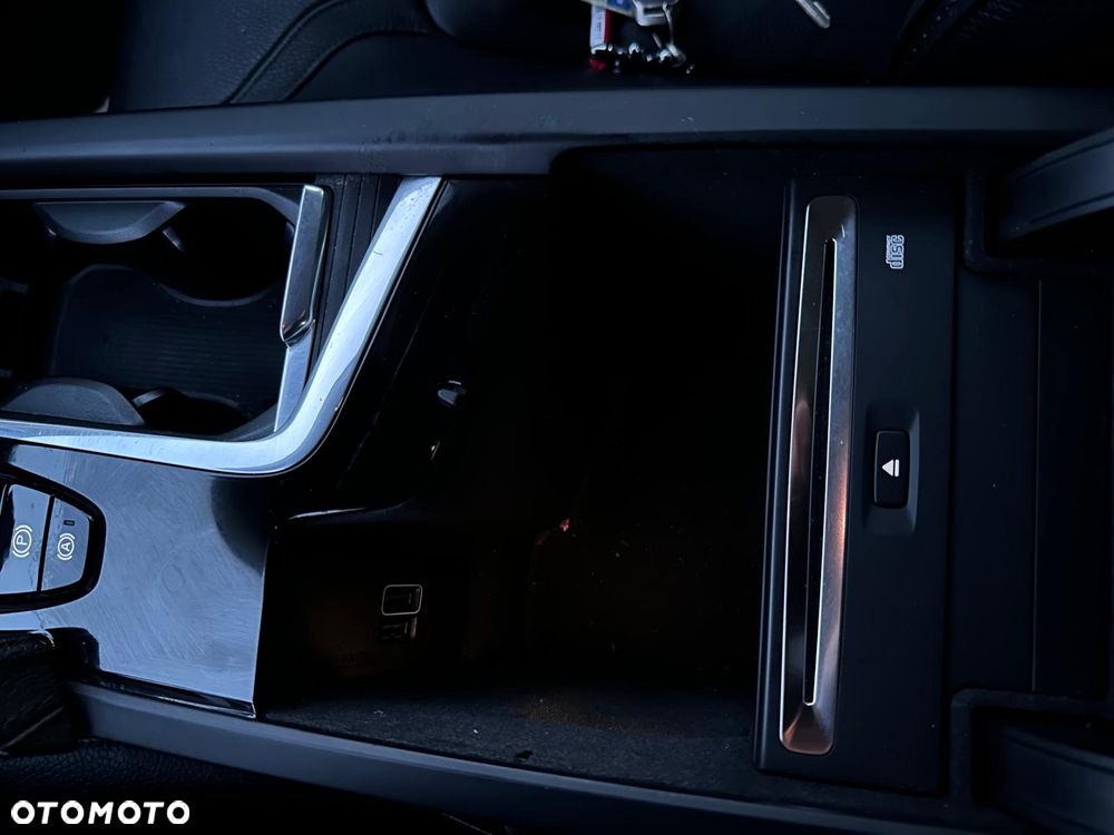 Volvo V90 D5 AWD Inscription - 26
