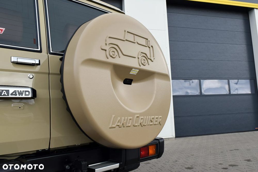 Toyota Land Cruiser 2.8 D-4D Automatik - 17