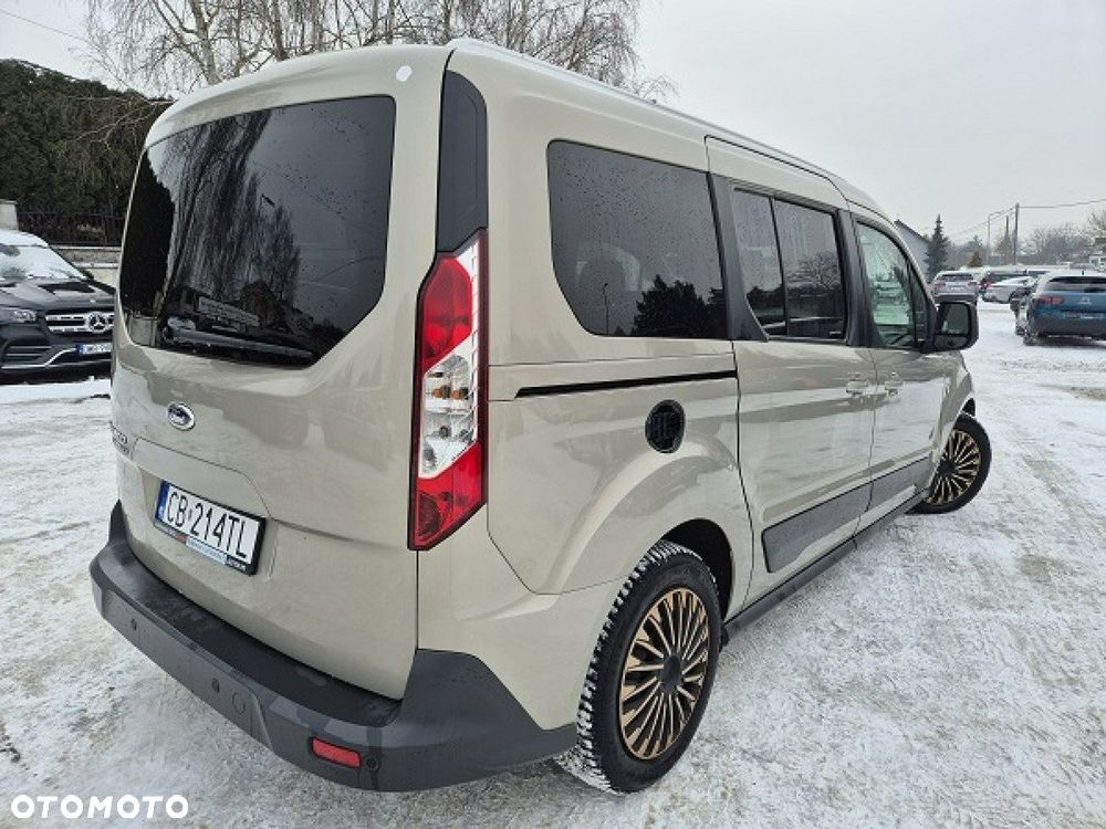 Ford Tourneo Connect Grand - 2