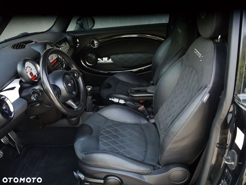 MINI Cooper S - 33