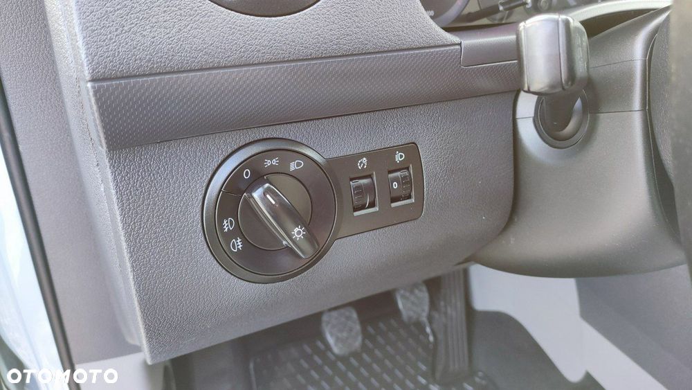 Volkswagen Caddy - 29