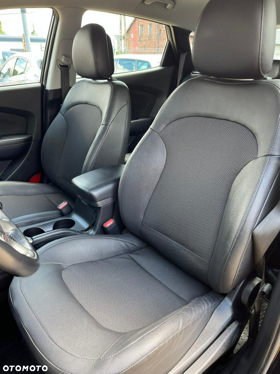 Hyundai ix35 - 9