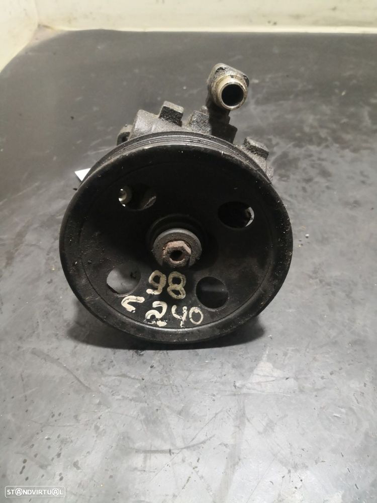 Bomba Direção Assistida Mercedes-Benz C-Class (W202) - 3