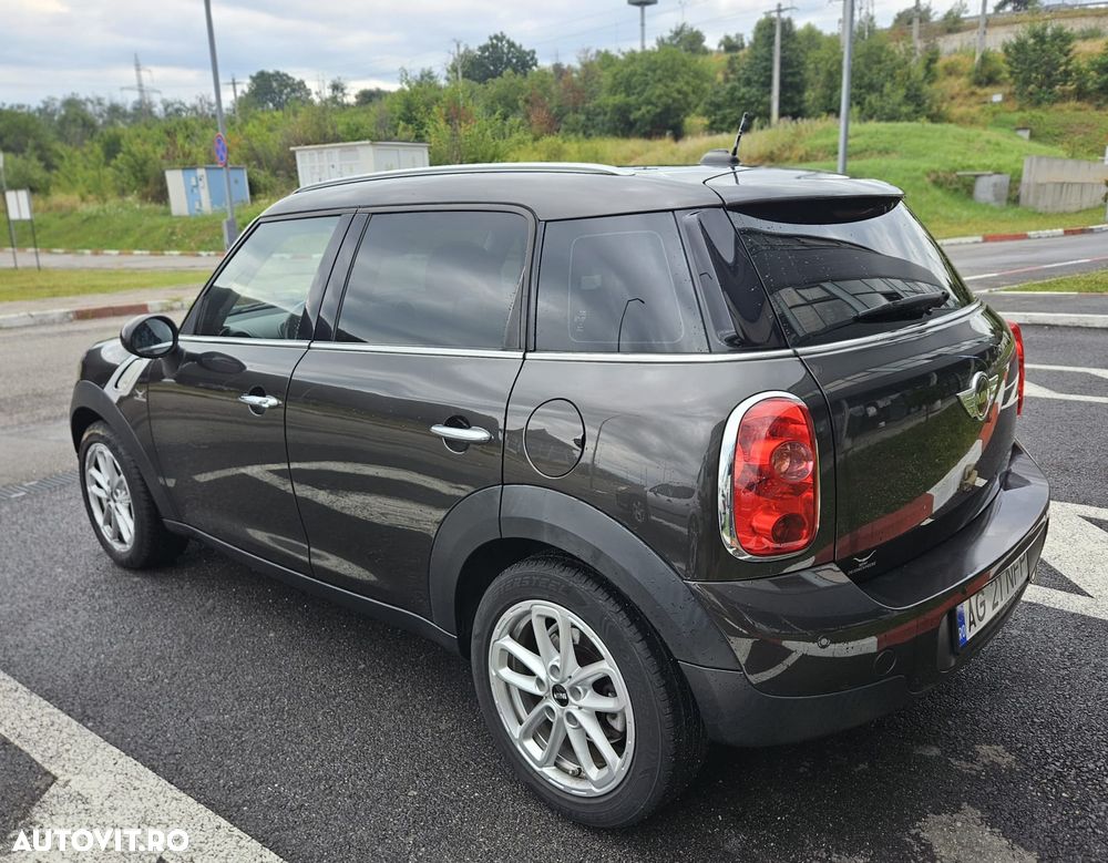 Mini Countryman Cooper D - 4