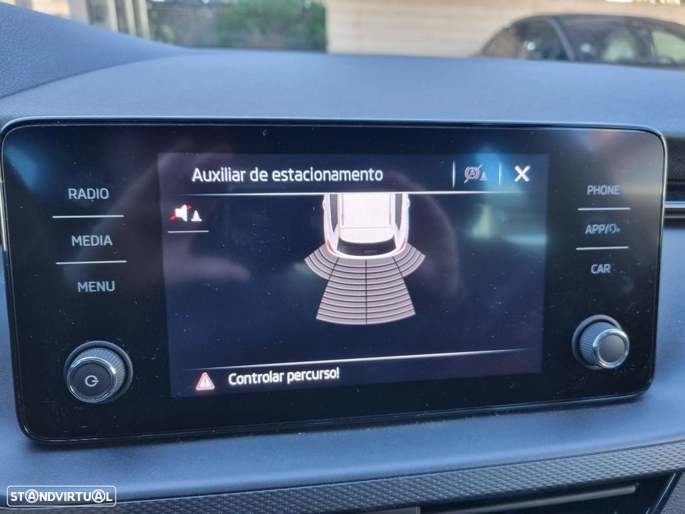 Skoda Kamiq 1.0 TSI DSG - 11