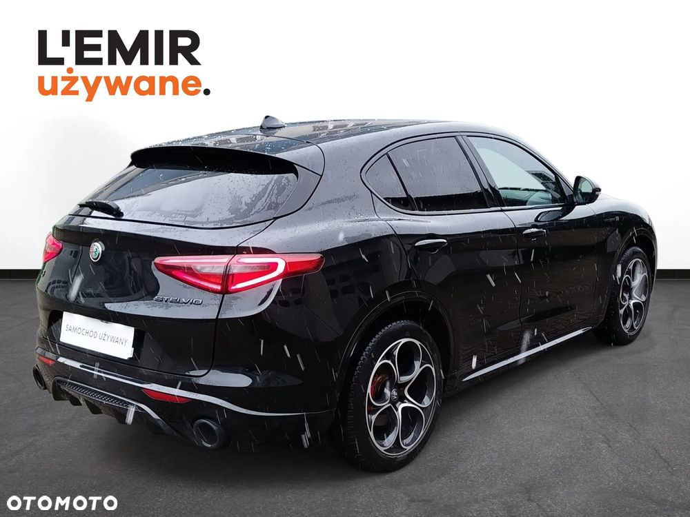 Alfa Romeo Stelvio 2.0 Turbo Veloce Q4 - 2