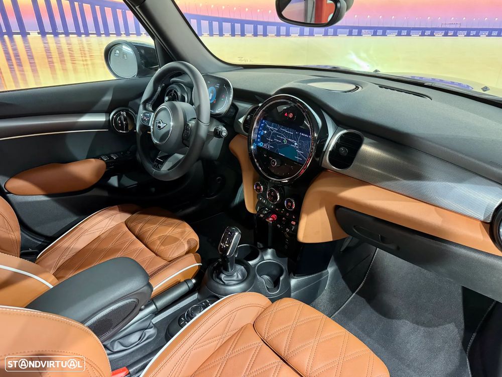 MINI 5 Portas Cooper Premium Yours Auto - 16