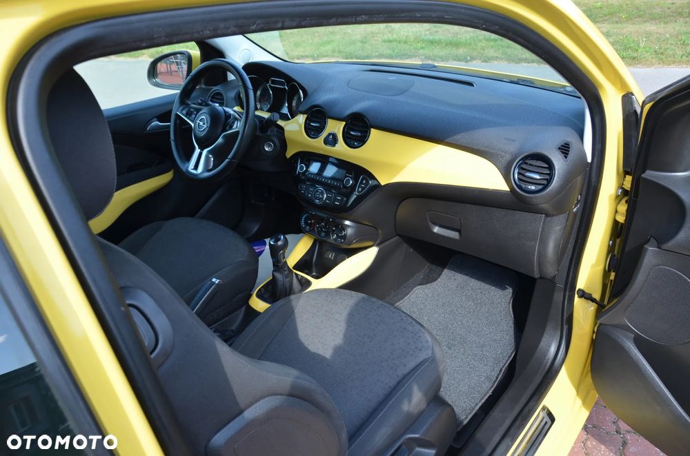 Opel Adam 1.2 - 21