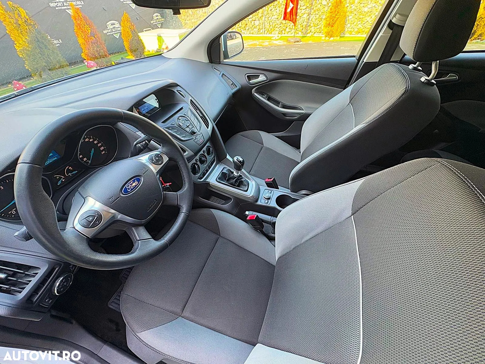 Ford Focus - 10