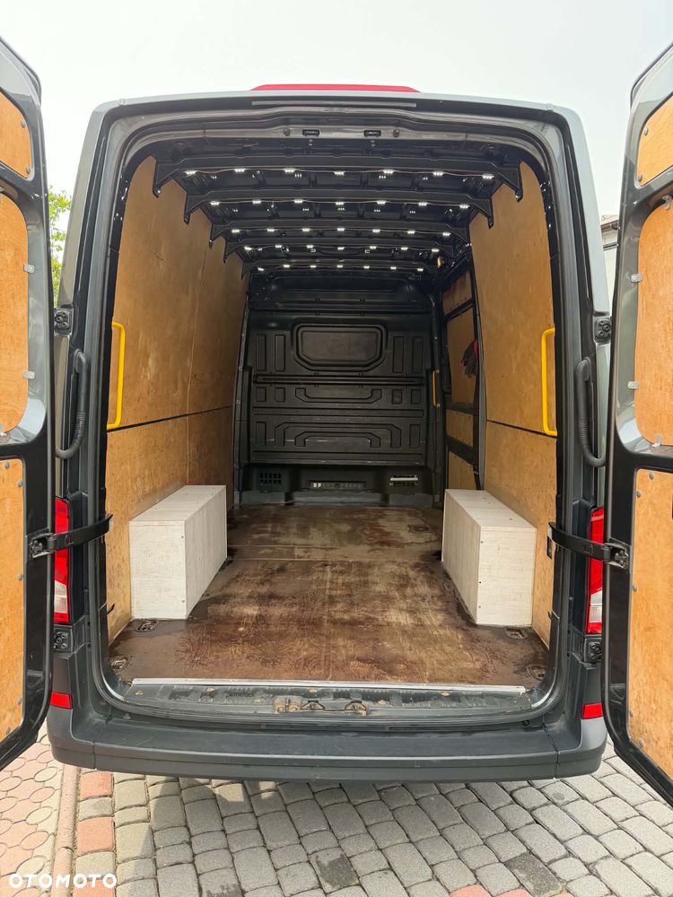 Volkswagen Crafter - 4