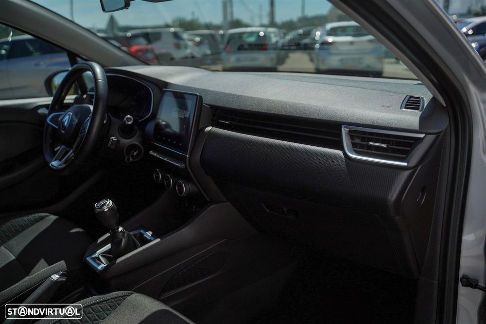 Renault Clio 1.0 TCe Limited Bi-Fuel - 28