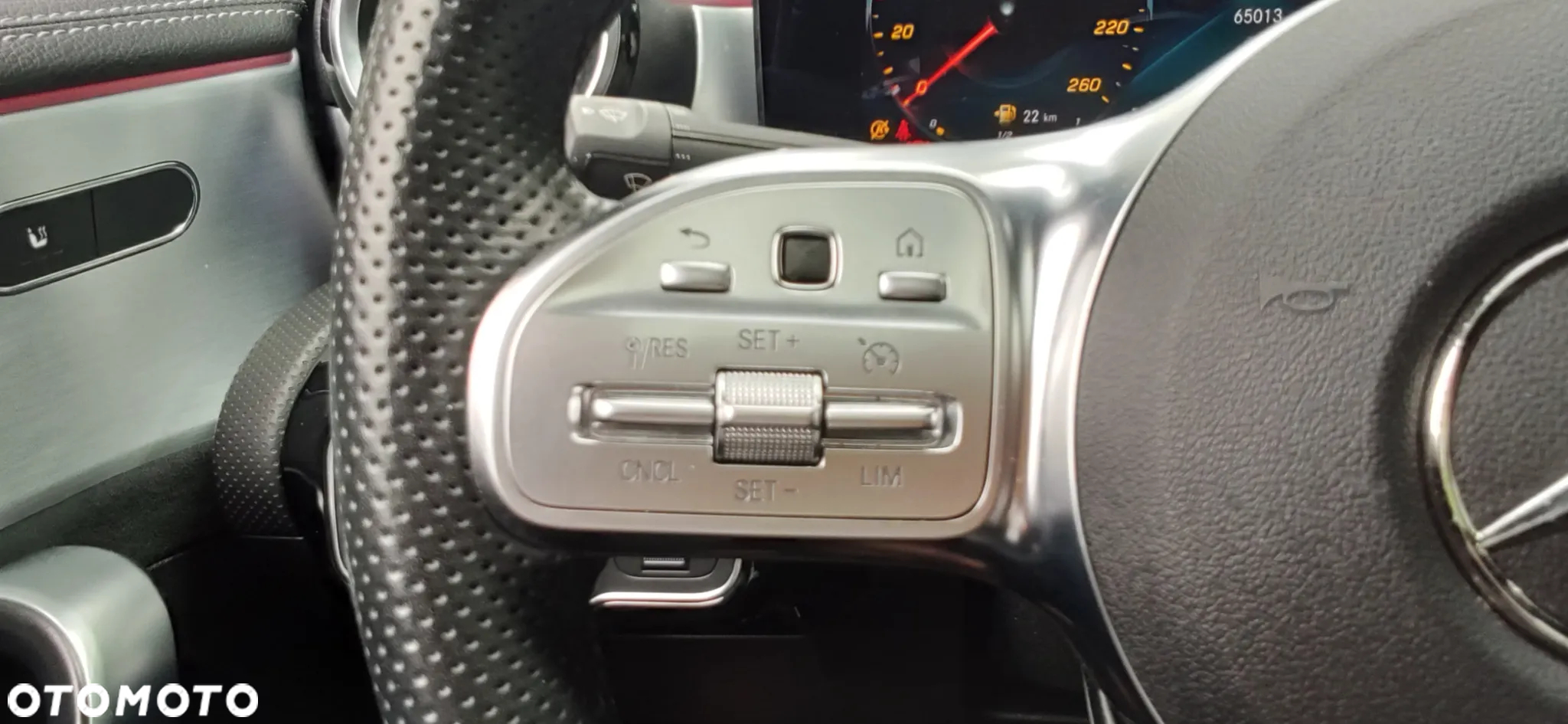 Mercedes-Benz CLA 200 AMG Line 7G-DCT - 14