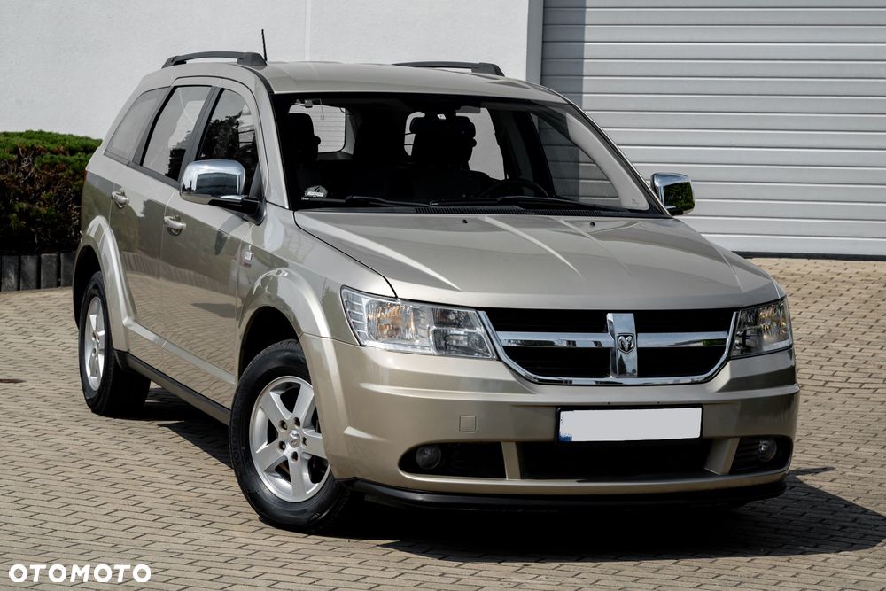 Dodge Journey - 1