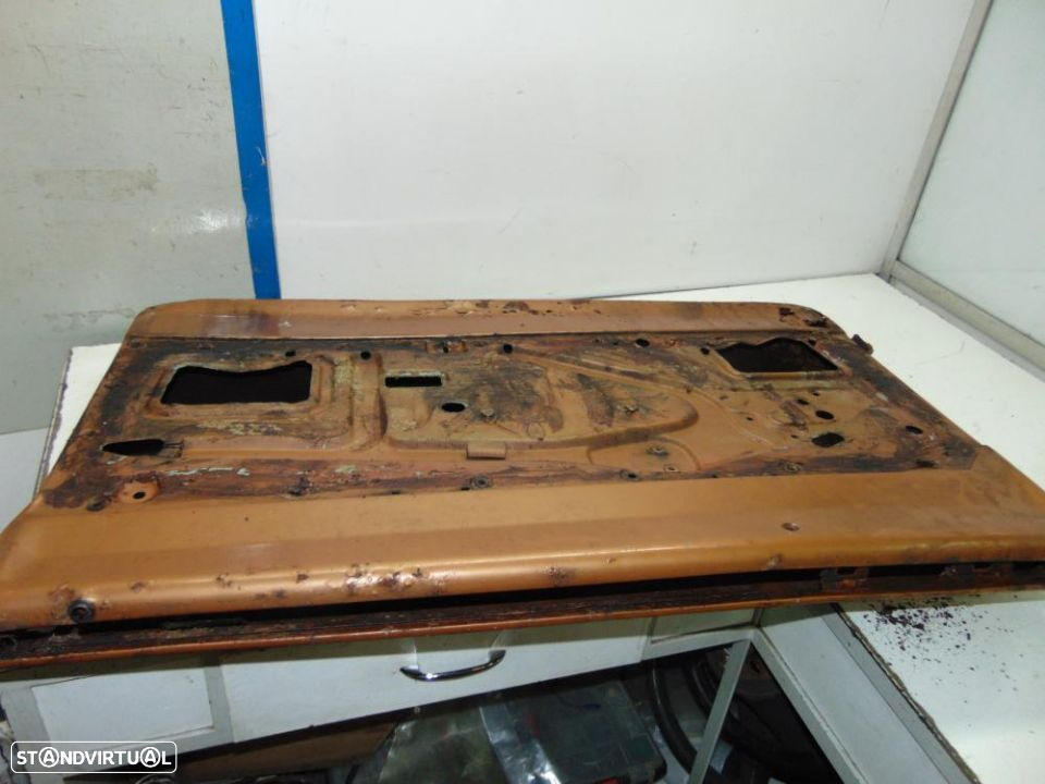 Opel Kadett coupê LS portas - 4