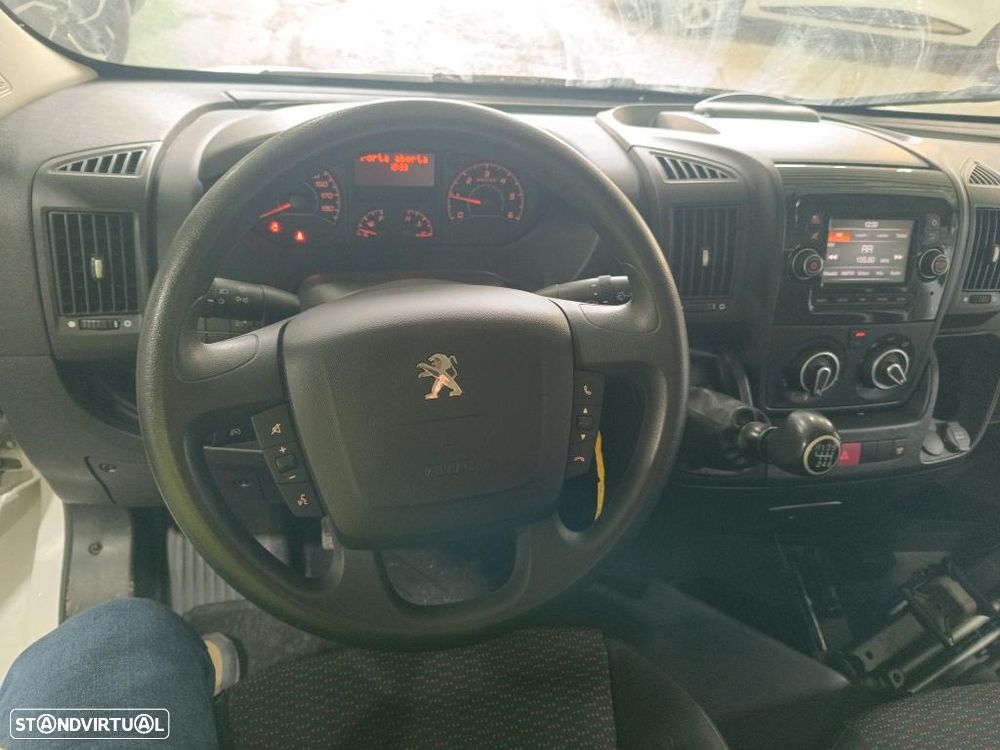 Peugeot BOXER 2.2 BlueHDi 335 L2H2 Premium - 7