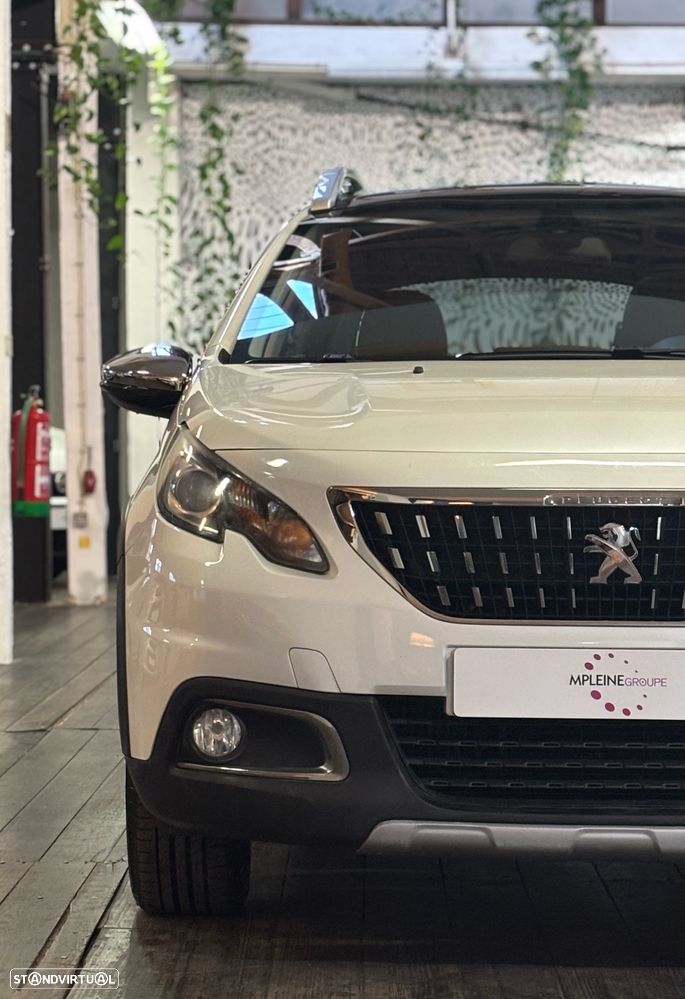 Peugeot 2008 PureTech 110 Stop&Start EAT6 Crossway - 3