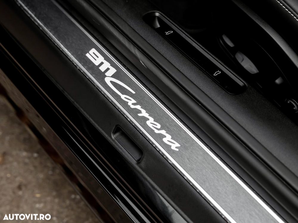 Porsche 911 Carrera PDK - 16