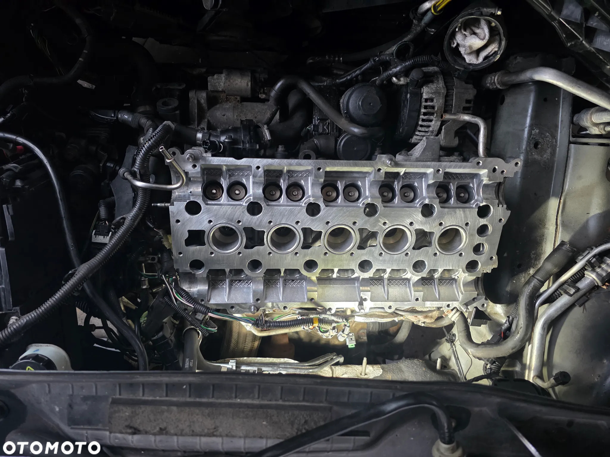 Ford Kuga 2.5 4x4 Titanium - 18