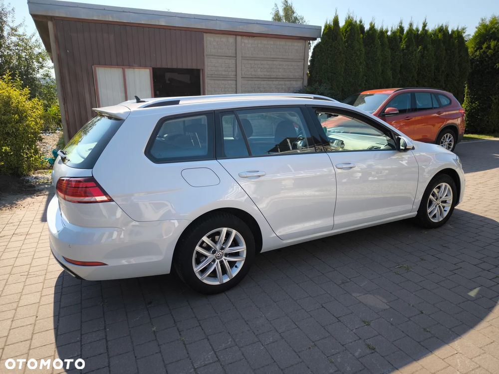 Volkswagen Golf 2.0 TDI (BlueMotion Technology) Comfortline - 8