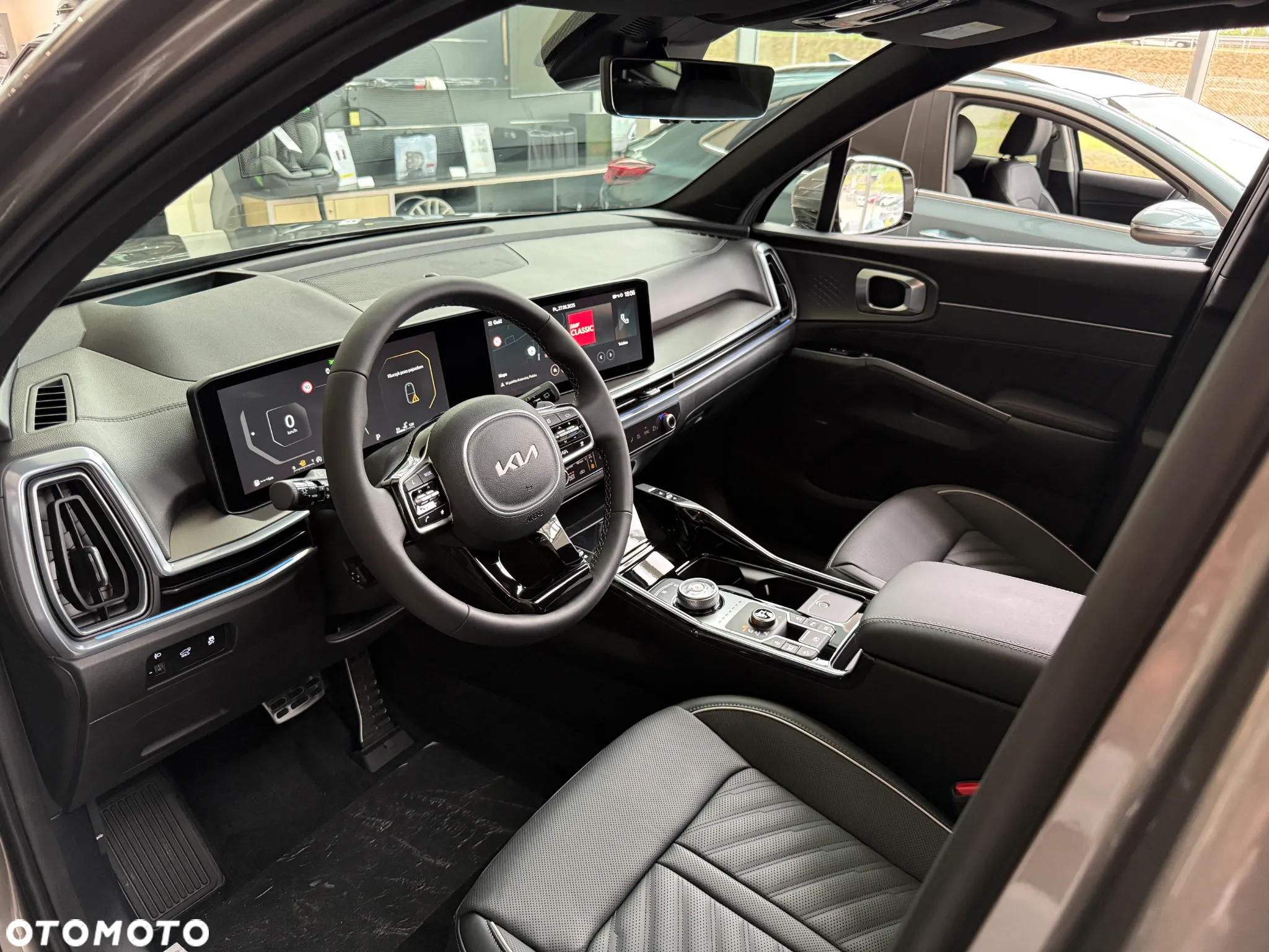 Kia Sorento - 10